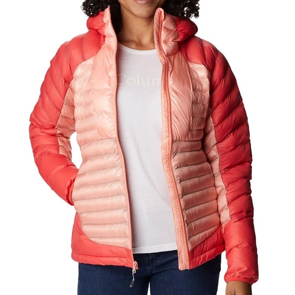 NWT Labyrinth Loop Hooded Jacket 879
Color Coral Reef Red Hibiscus
Size: Med. - Picture 7 of 7
